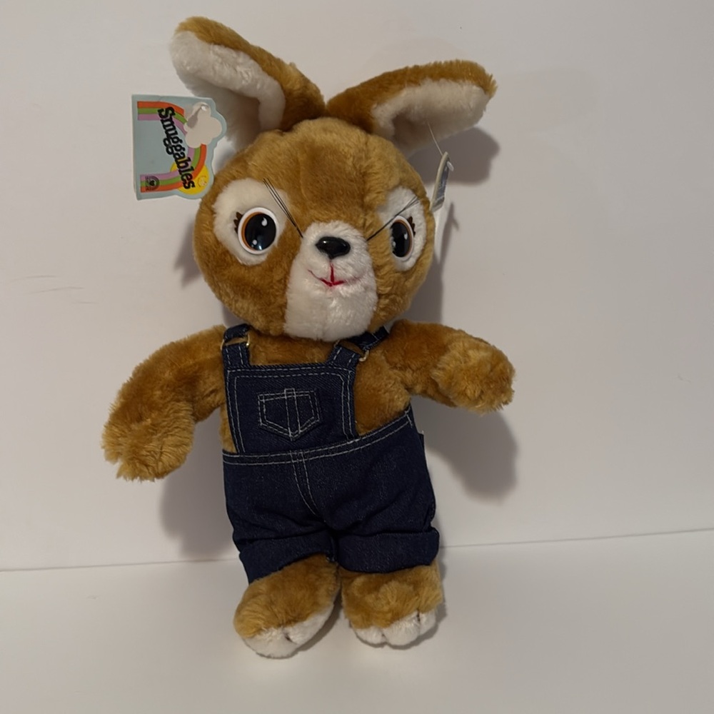 Binky Bunny 1983
Snuggables by Heartline
Plush Rabbit